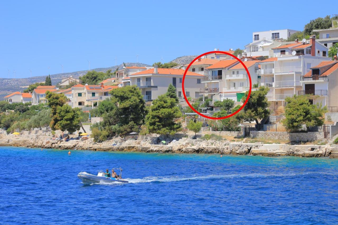 Apartments By The Sea Okrug Donji, Ciovo - 16657 Округ-Доньи Экстерьер фото
