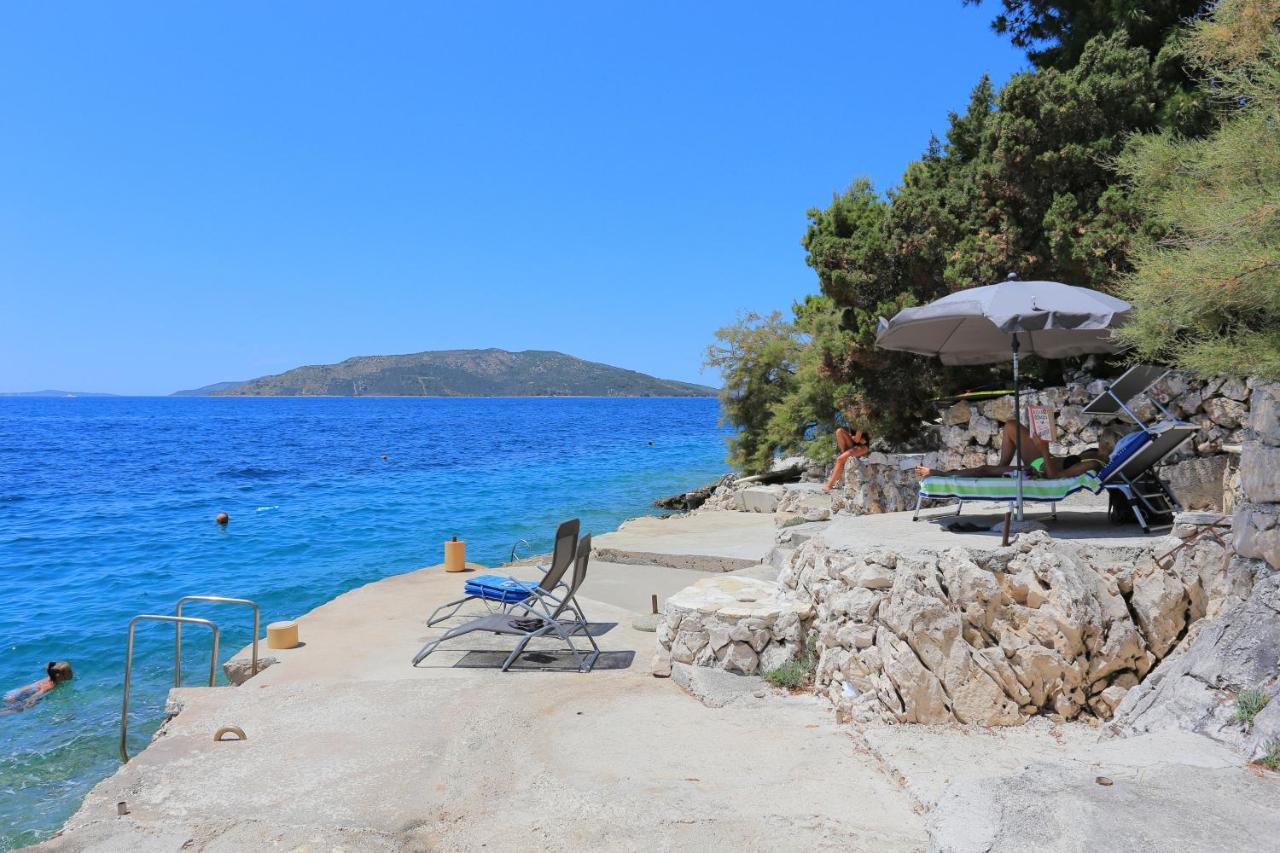Apartments By The Sea Okrug Donji, Ciovo - 16657 Округ-Доньи Экстерьер фото